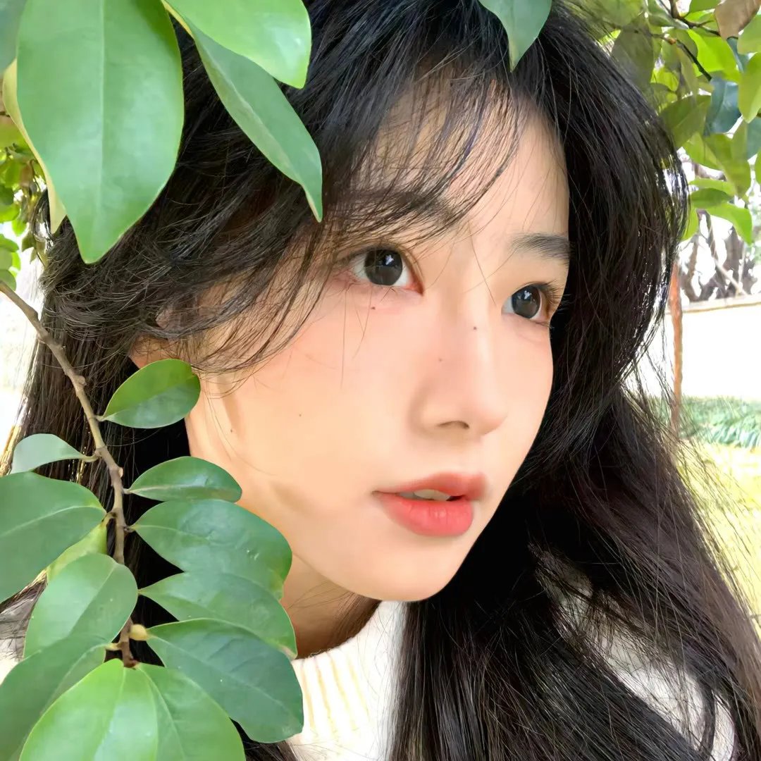 低沉的天空